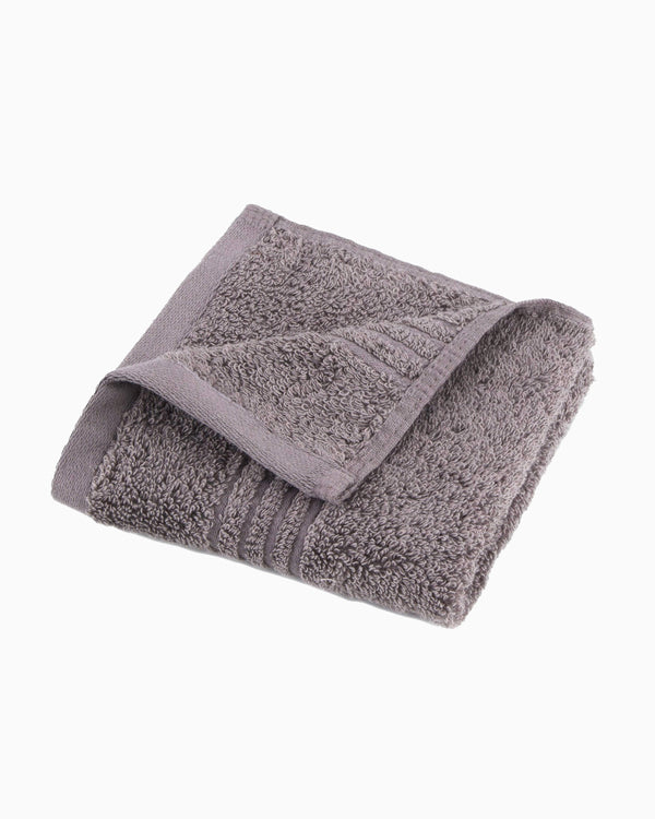 The front view of the Performance 5.0 Wash Cloth by Southern Tide - Wash Cloth