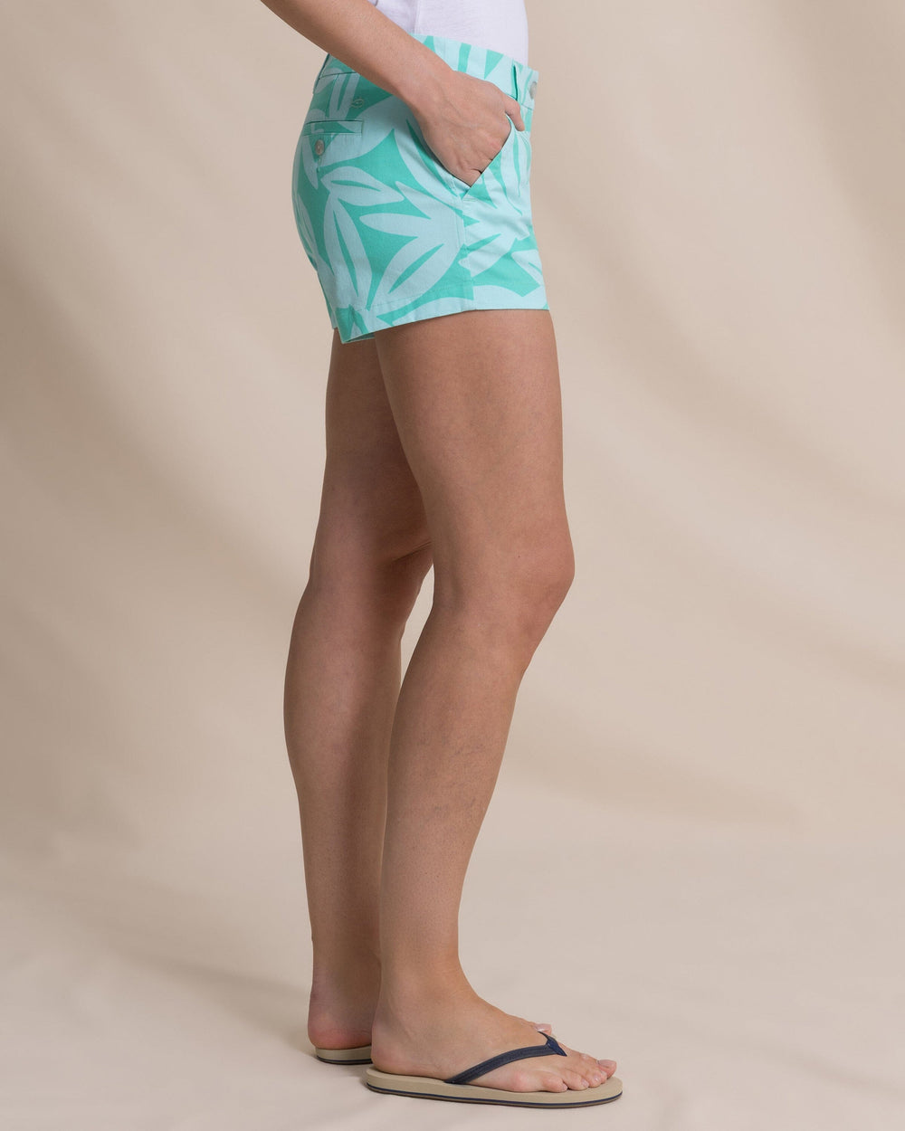 The side view of the Southern Tide 3" Leah Printed Short by Southern Tide - Florida Keys