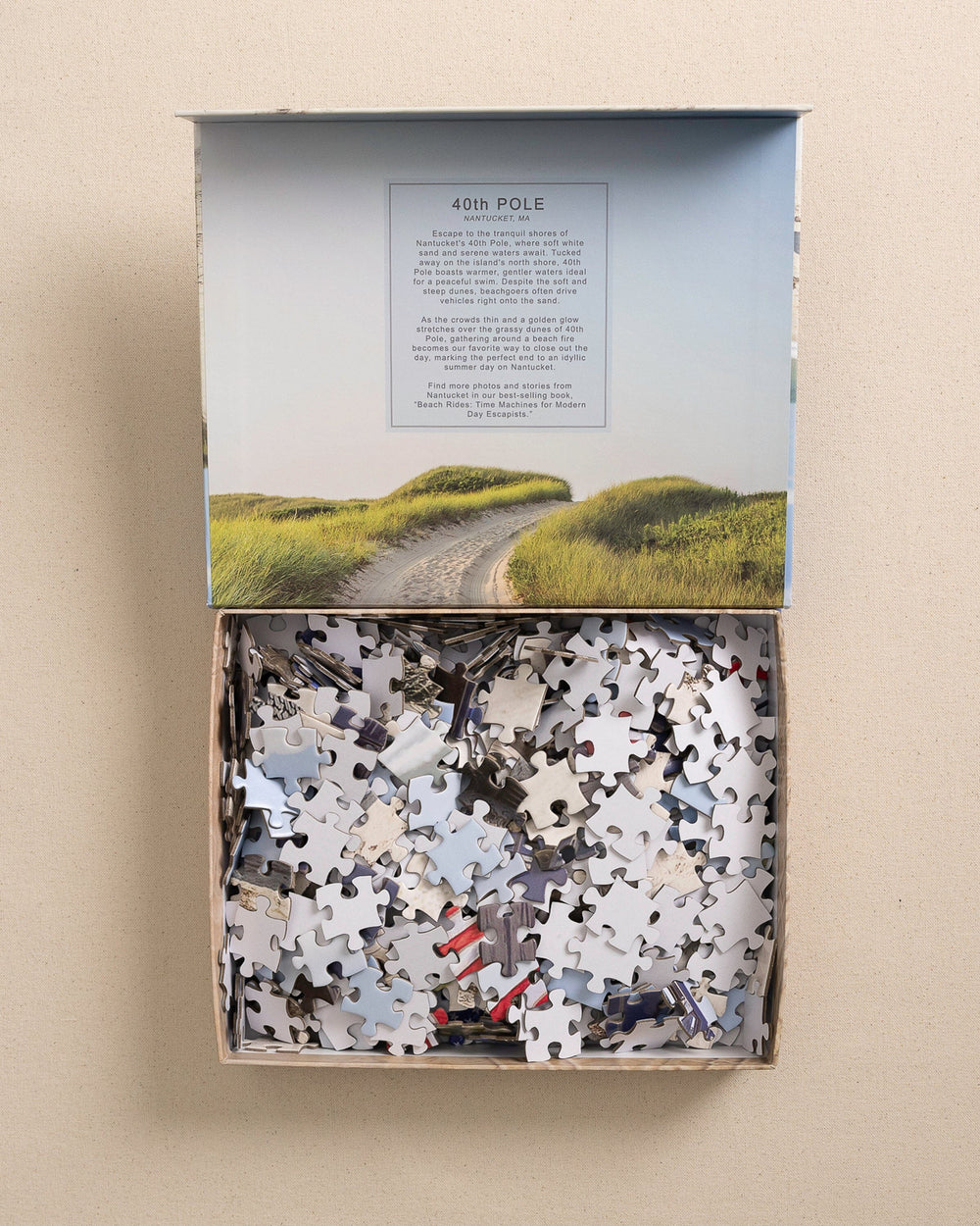 The open view of the Johnny Vacay American Bronco 500 Piece Puzzle at Southern Tide - White