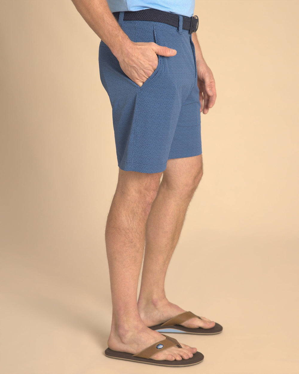 The side view of the Southern Tide Southern Tide Birdie 8" Geo Printed Coastal Breeze® Performance Short by Southern Tide - Nautical Blue