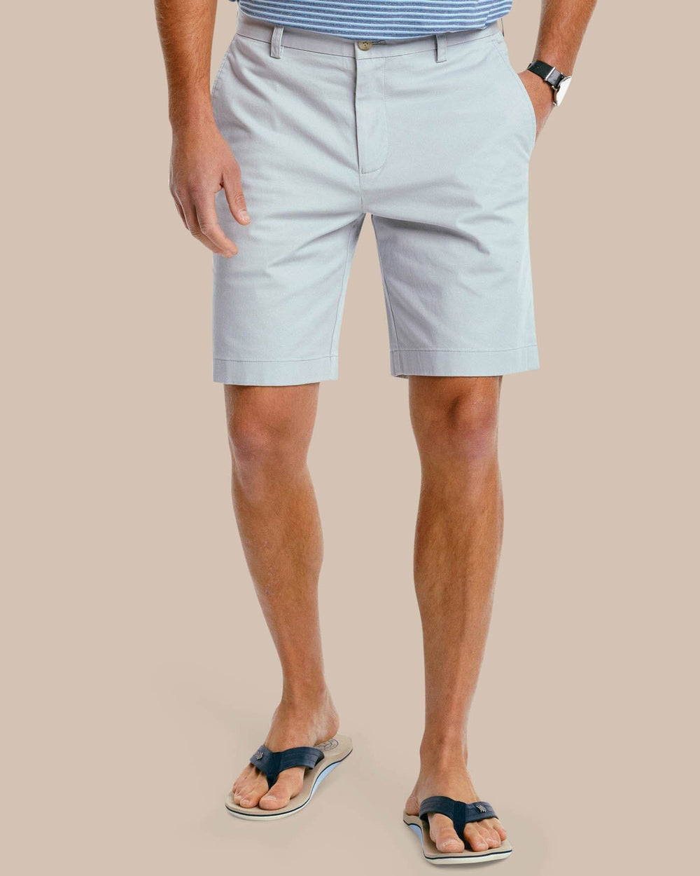 The front view of the Men's New Channel Marker 9 Inch Short by Southern Tide - Seagull Grey