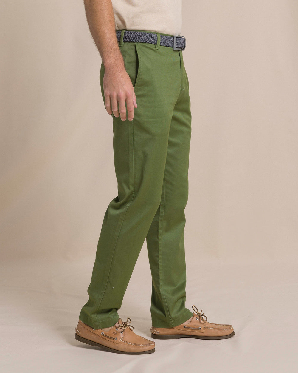 The side view of the Southern Tide Channel Marker Stretch Chino Pant by Southern Tide - Cedar Green