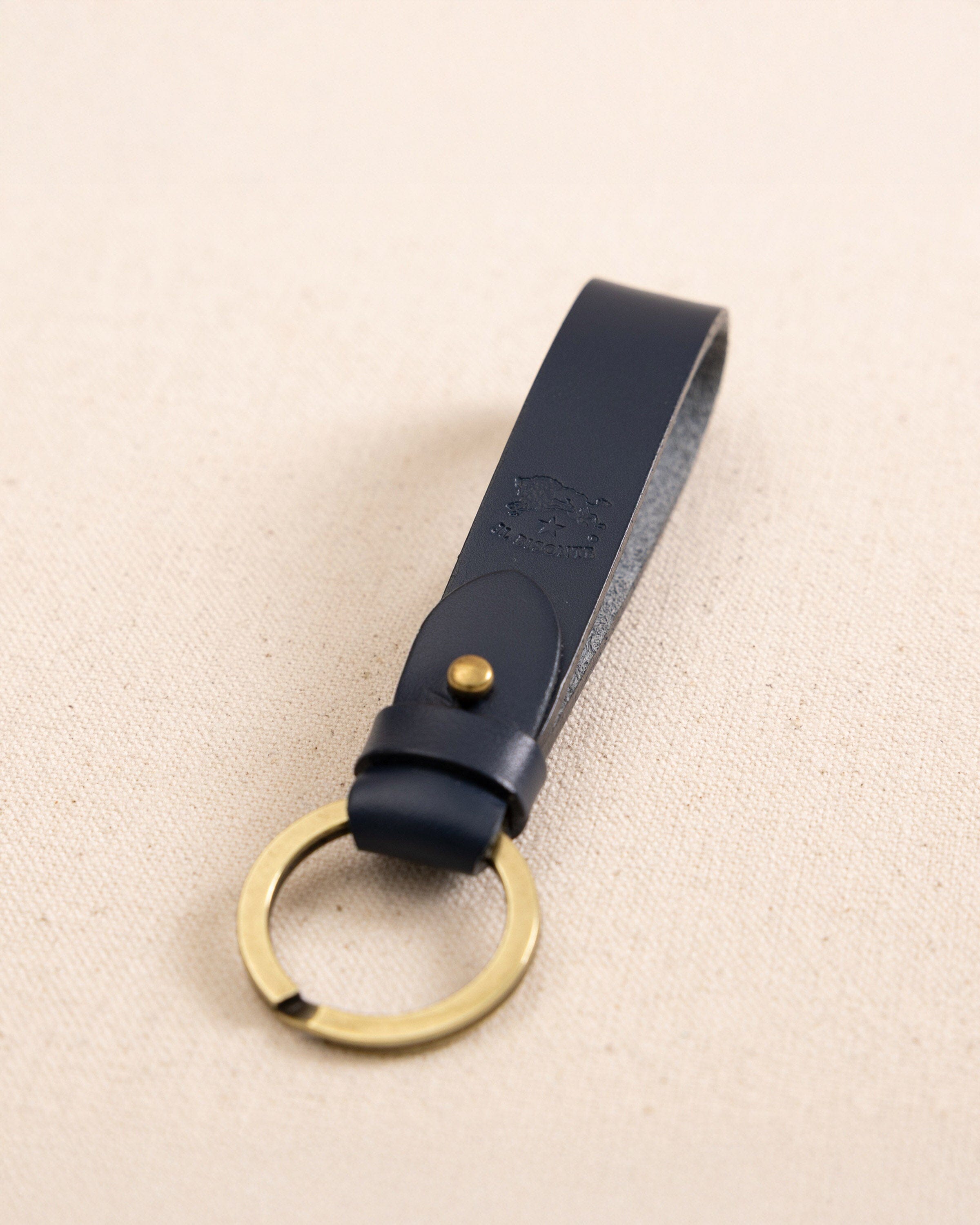 Il Bisonte Classic Key Fob | Southern Tide