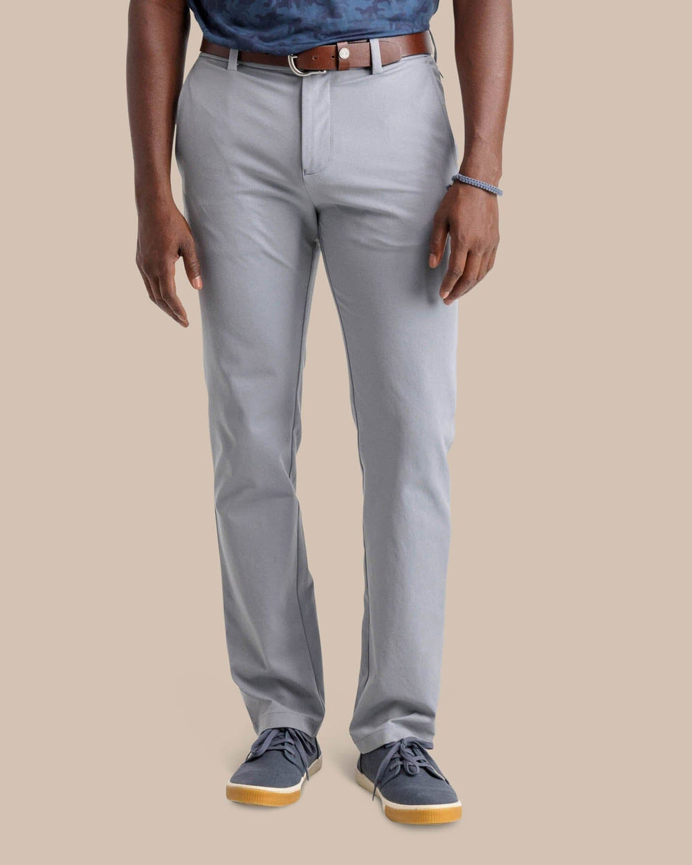 The front view of the Southern Tide Jack Performance Pant in Steel Grey by Southern Tide - Steel Grey