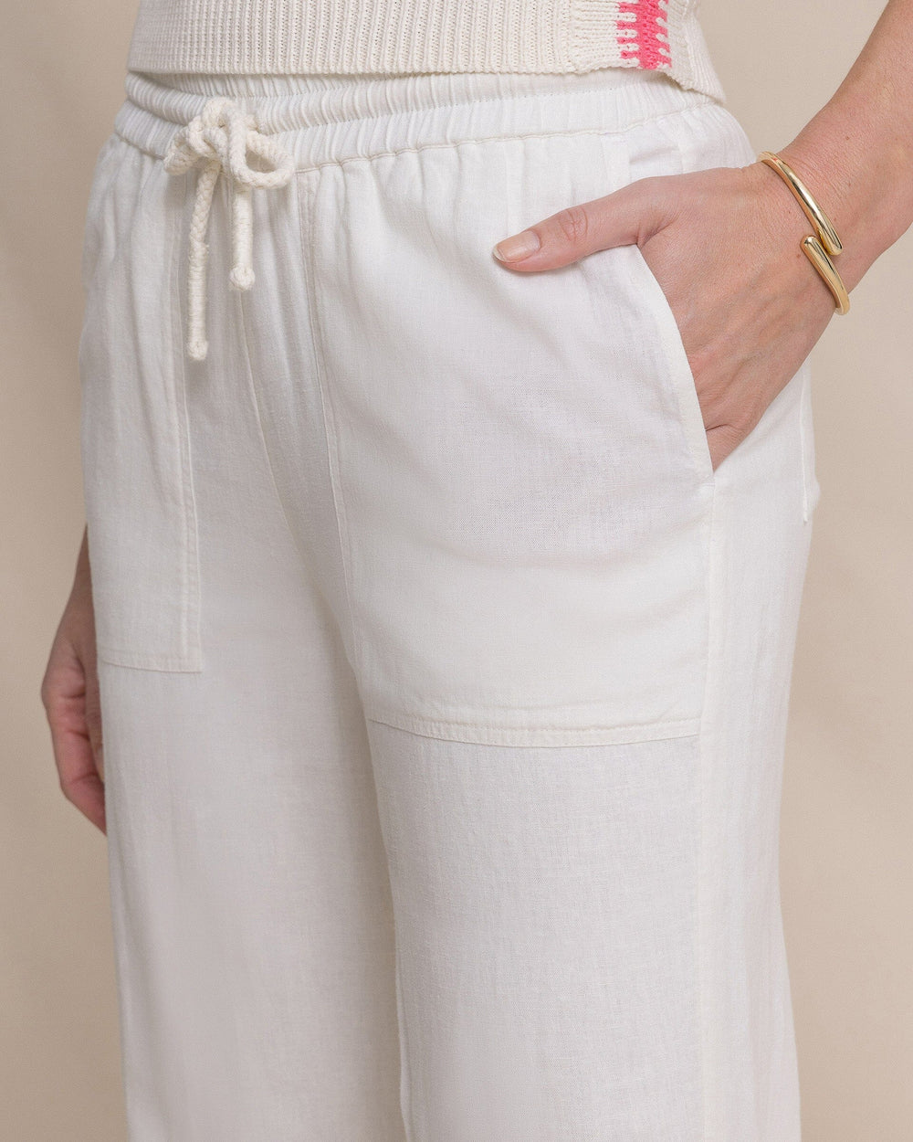 The detail view of the Southern Tide Laken Linen Wide Leg Pant by Southern Tide - Sand White