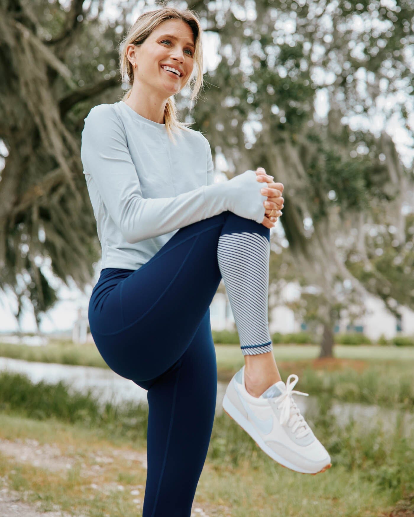 Turquoise 7/8th Leggings with Pockets (White Logo) | Betterme