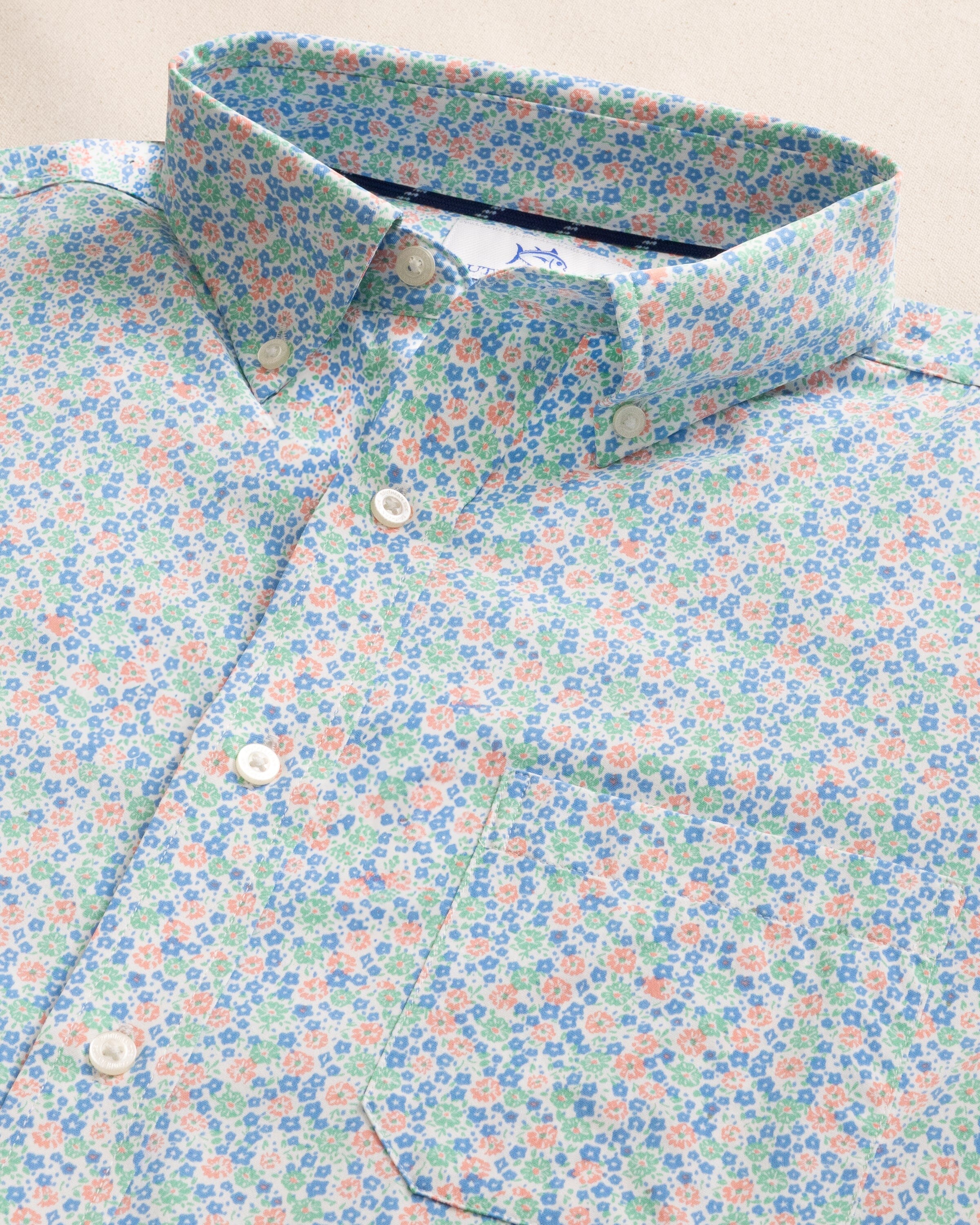 Men's Petal Party Short Sleeve Sport Shirt | Southern Tide Men's Petal Party Short Sleeve Sport Shirt | Southern Tide