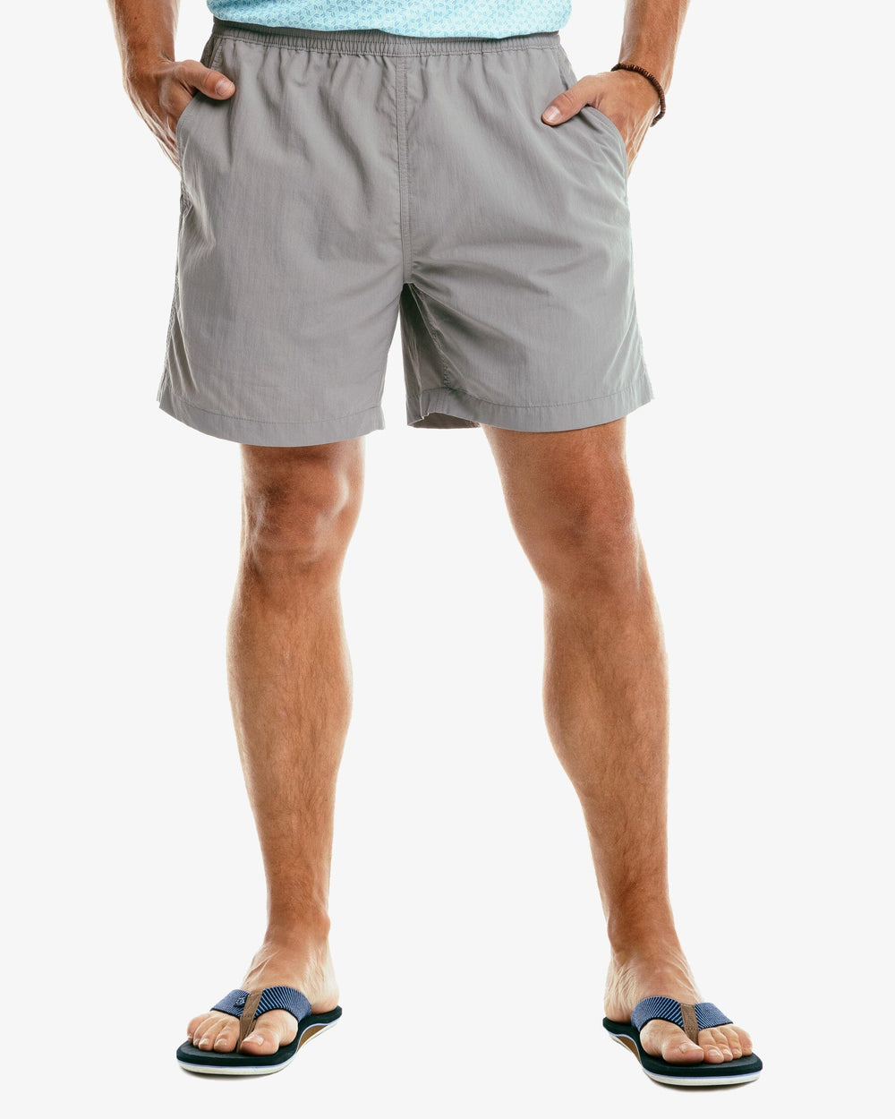 The model front view of the Men's Shoreline 6 Inch Short by Southern Tide  - Frost Grey