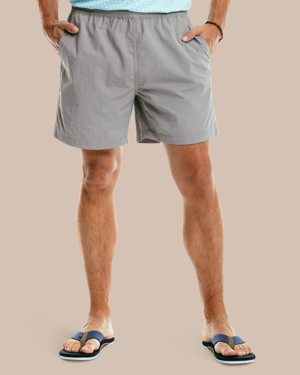 The model front view of the Men's Shoreline 6 Inch Short by Southern Tide  - Frost Grey