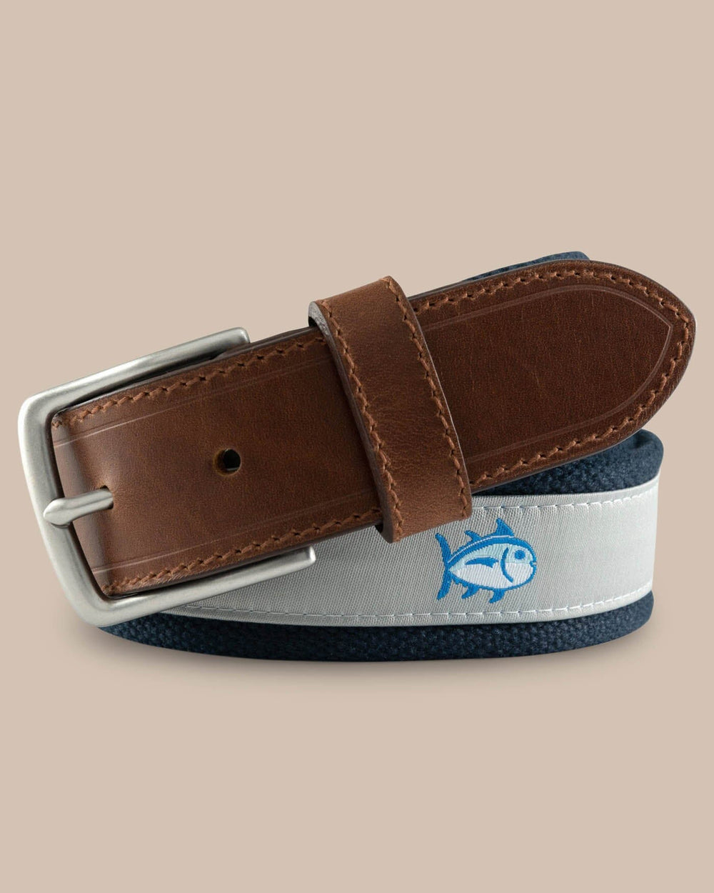 The detail of the Men's Grey Skipjack Ribbon Belt by Southern Tide - Seagull Grey