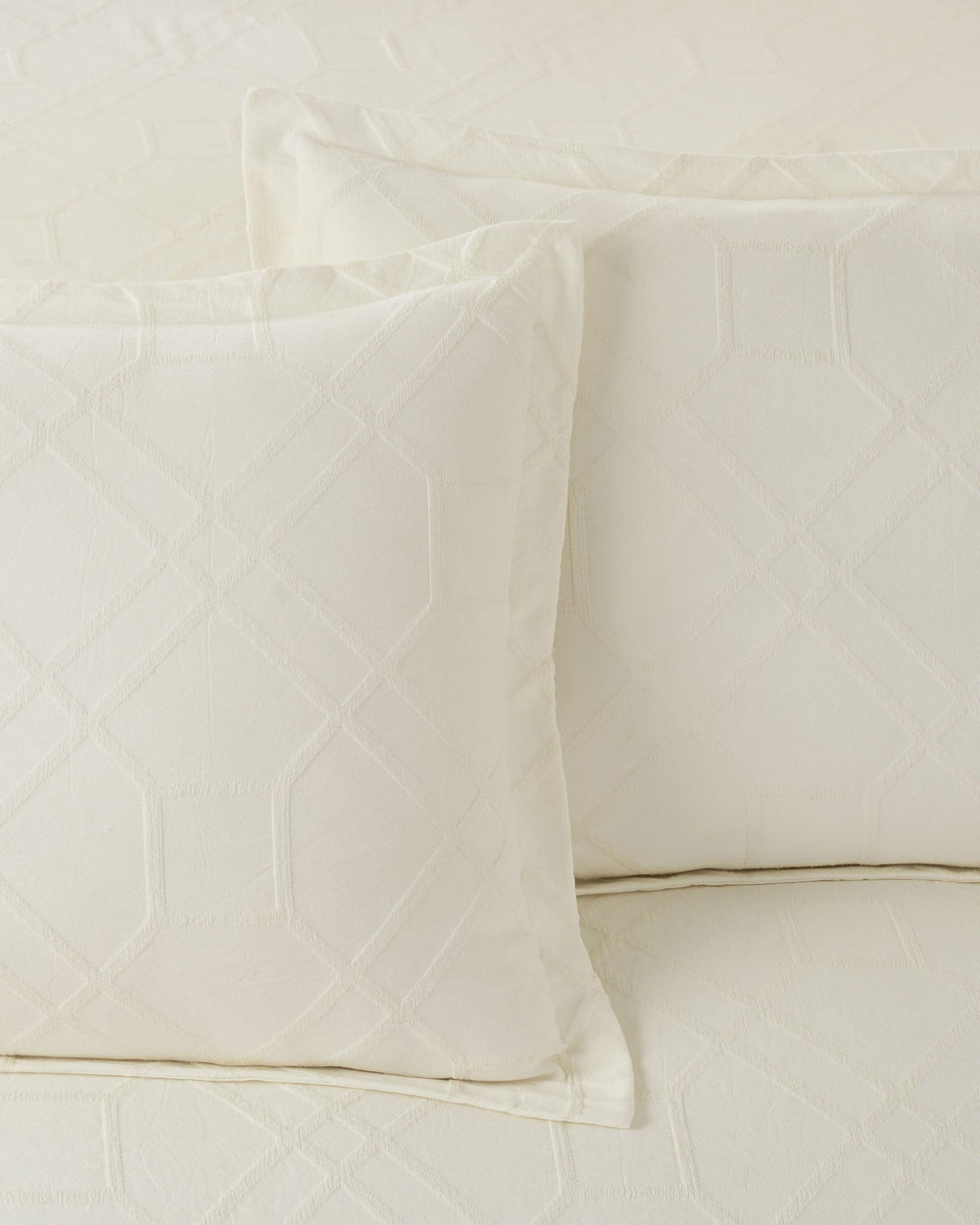 The front view of the Southern Tide Savannah Comforter Set by Southern Tide - Ivory