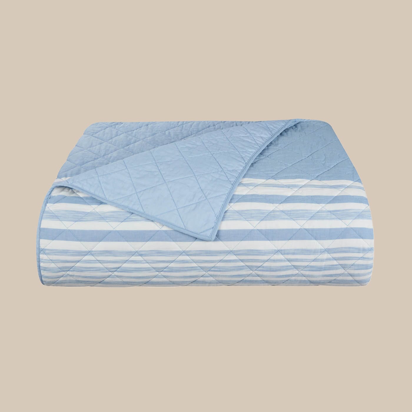 NIP Southern Tide Blue Quilt discount Twin