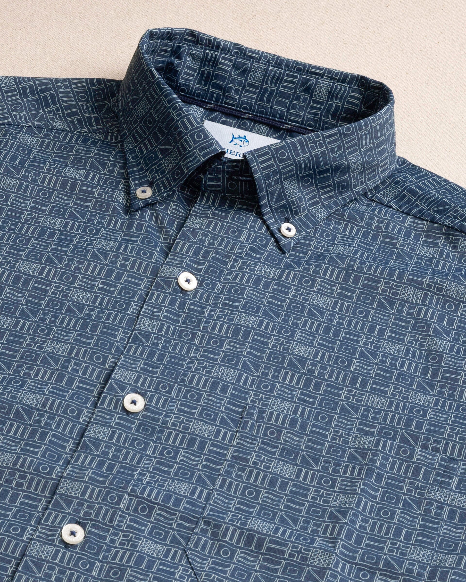 Men's ST Nautical Flags Short Sleeve Sport Shirt | Southern Tide