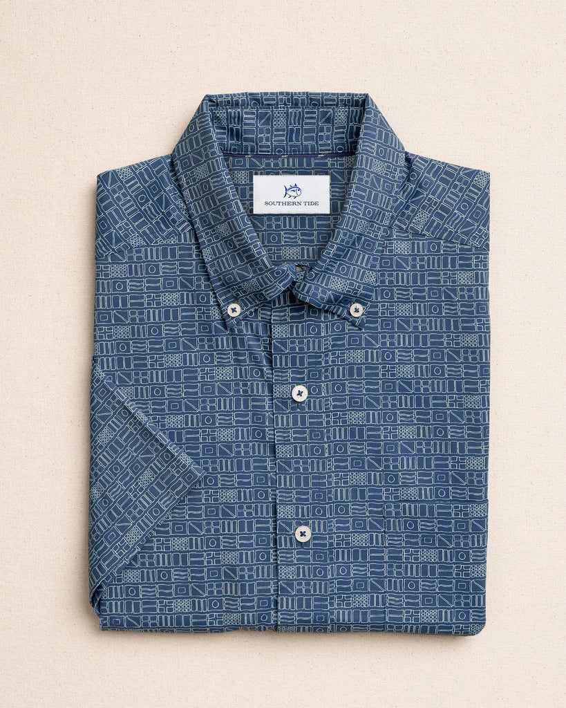 Men's ST Nautical Flags Short Sleeve Sport Shirt | Southern Tide
