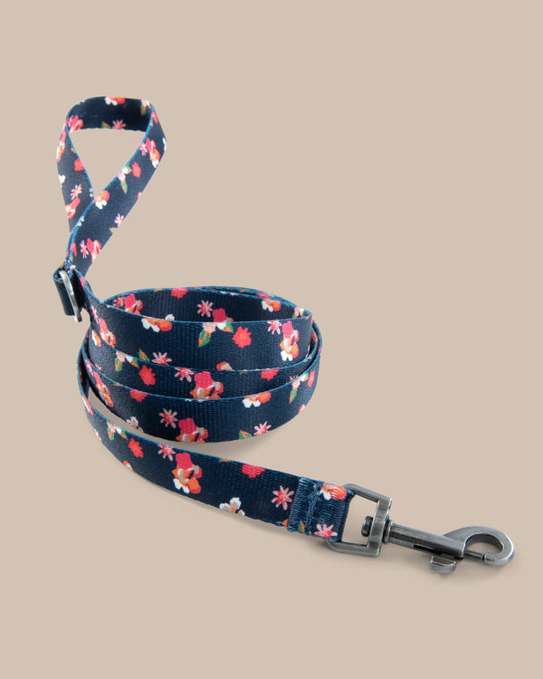 The front view of the Southern Tide ST x Pawsitivity Garden Splendor Dog Leash by Southern Tide - Dress Blue