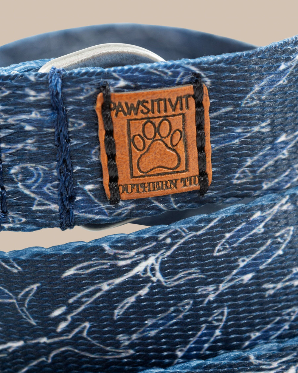 The detail view of the Southern Tide ST x Pawsitivity Schooling Fish Dog Leash by Southern Tide - Dress Blue