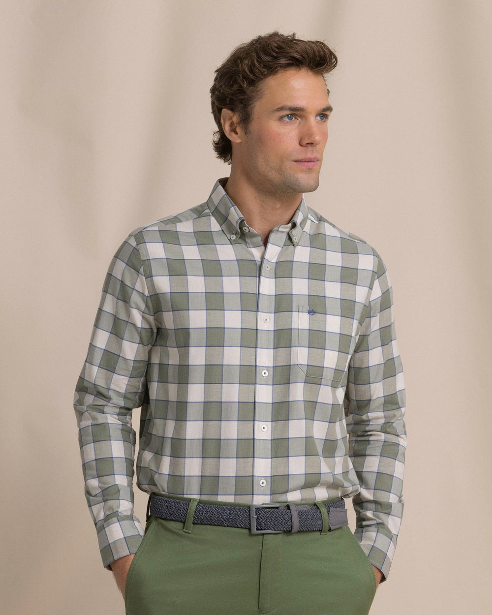 The front view of the Southern Tide Sunny Cove Skipjack Sport Shirt by Southern Tide - Heather Cedar Green