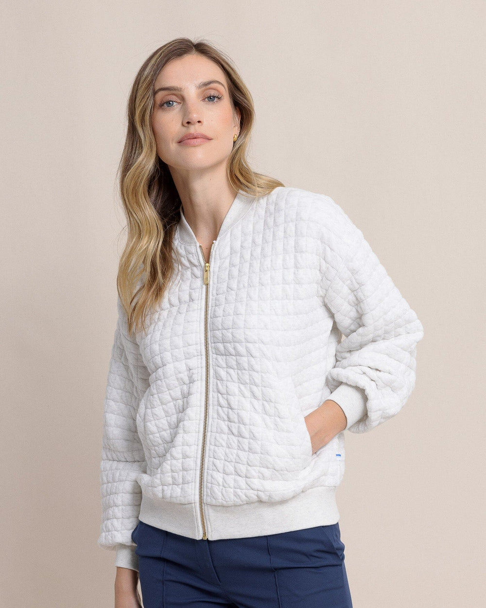 The front view of the Southern Tide Sutton Quilted Heather Jacket by Southern Tide - Heather Star White