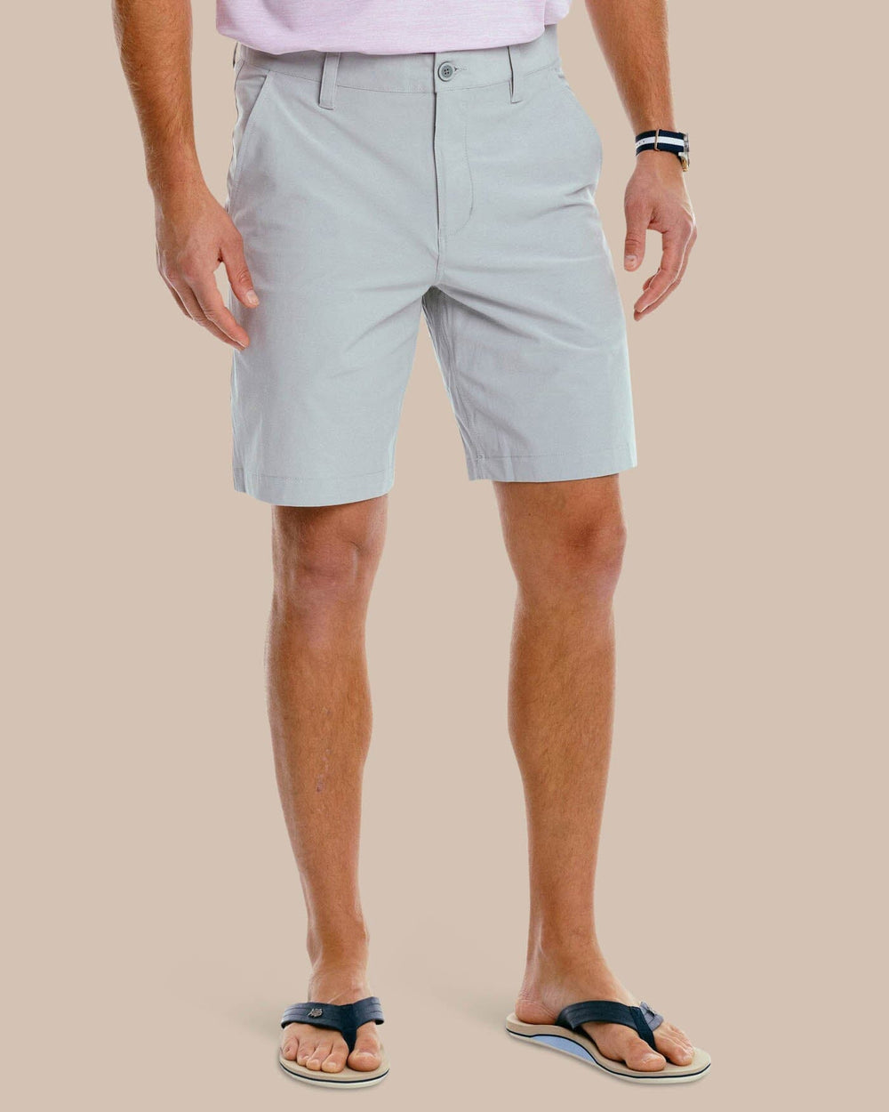 The front of the Men's T3 Gulf 9 Inch Performance Short by Southern Tide - Seagull Grey