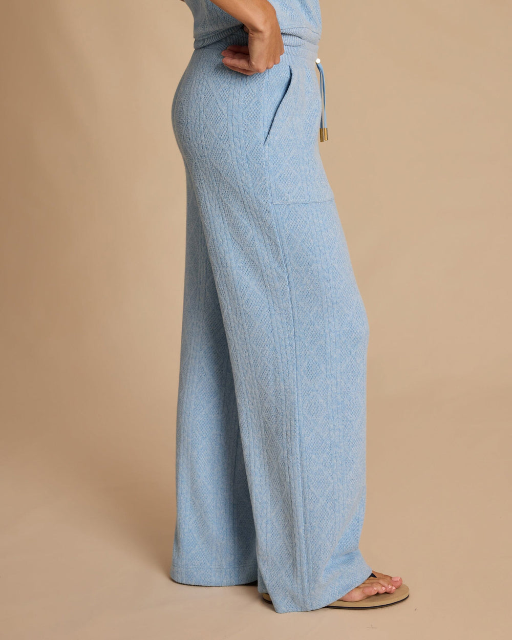 The side view of the Southern Tide Textured Knit Lounge Pant by Southern Tide - Heather Marina