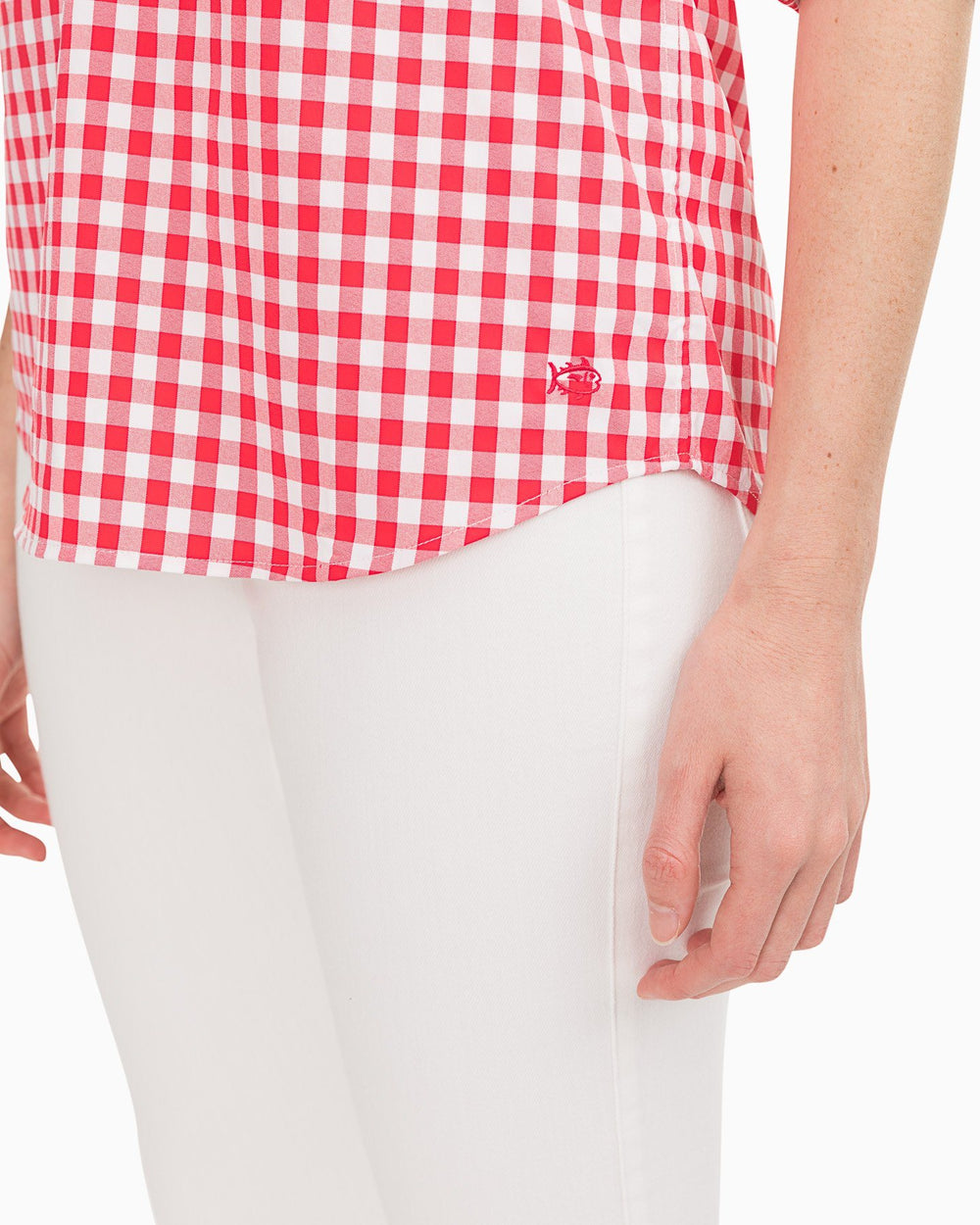 The detail2 view of the Southern Tide Gameday Intercoastal Hadley Popover by Southern Tide - Varsity Red