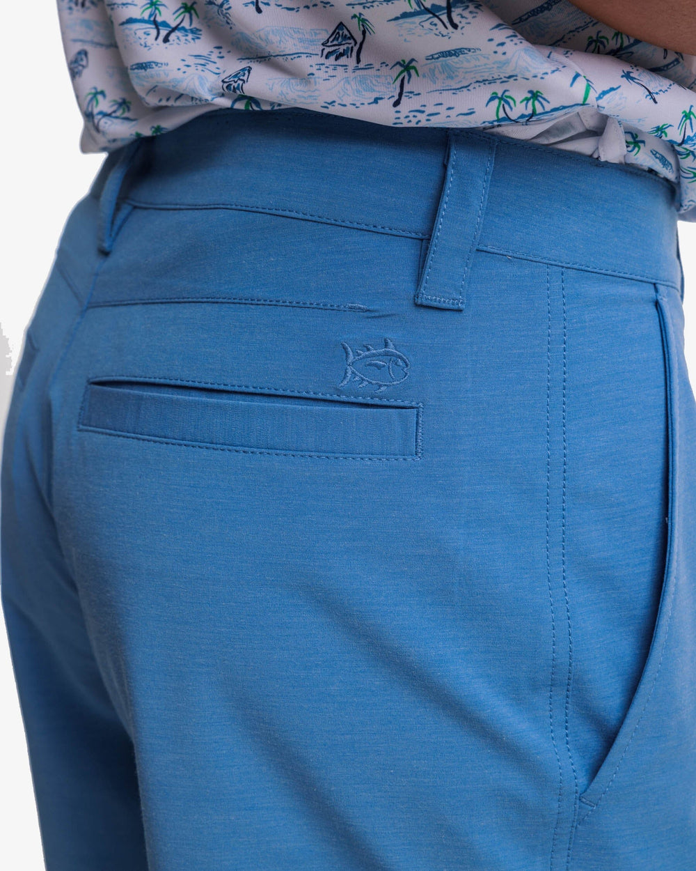 The detail view of the Southern Tide Heathered T3 Gulf 9 Inch Performance Short by Southern Tide - Heather Atlantic Blue