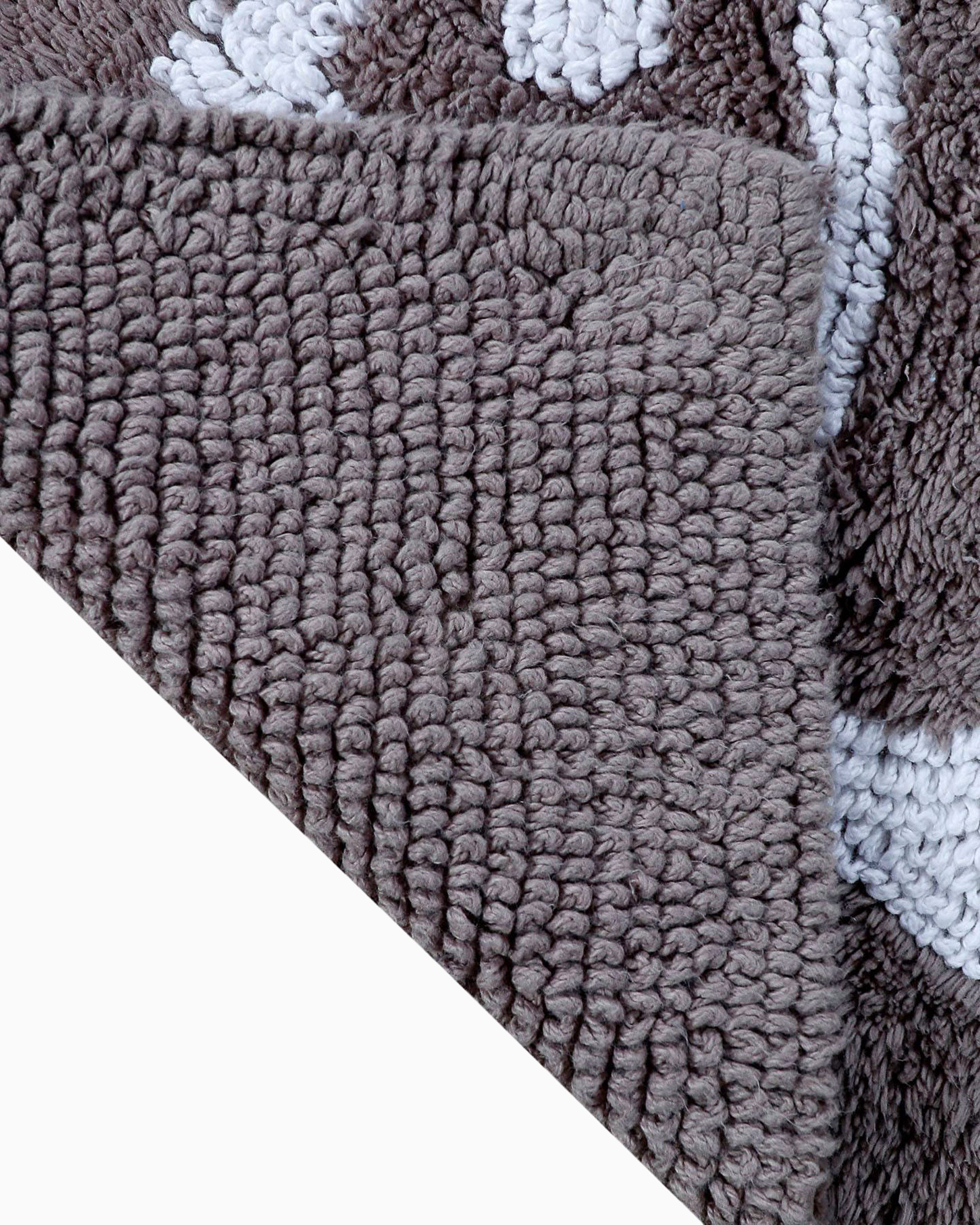 Reversible Skipjack Bath Rug - 17”W x 24”L – Southern Tide