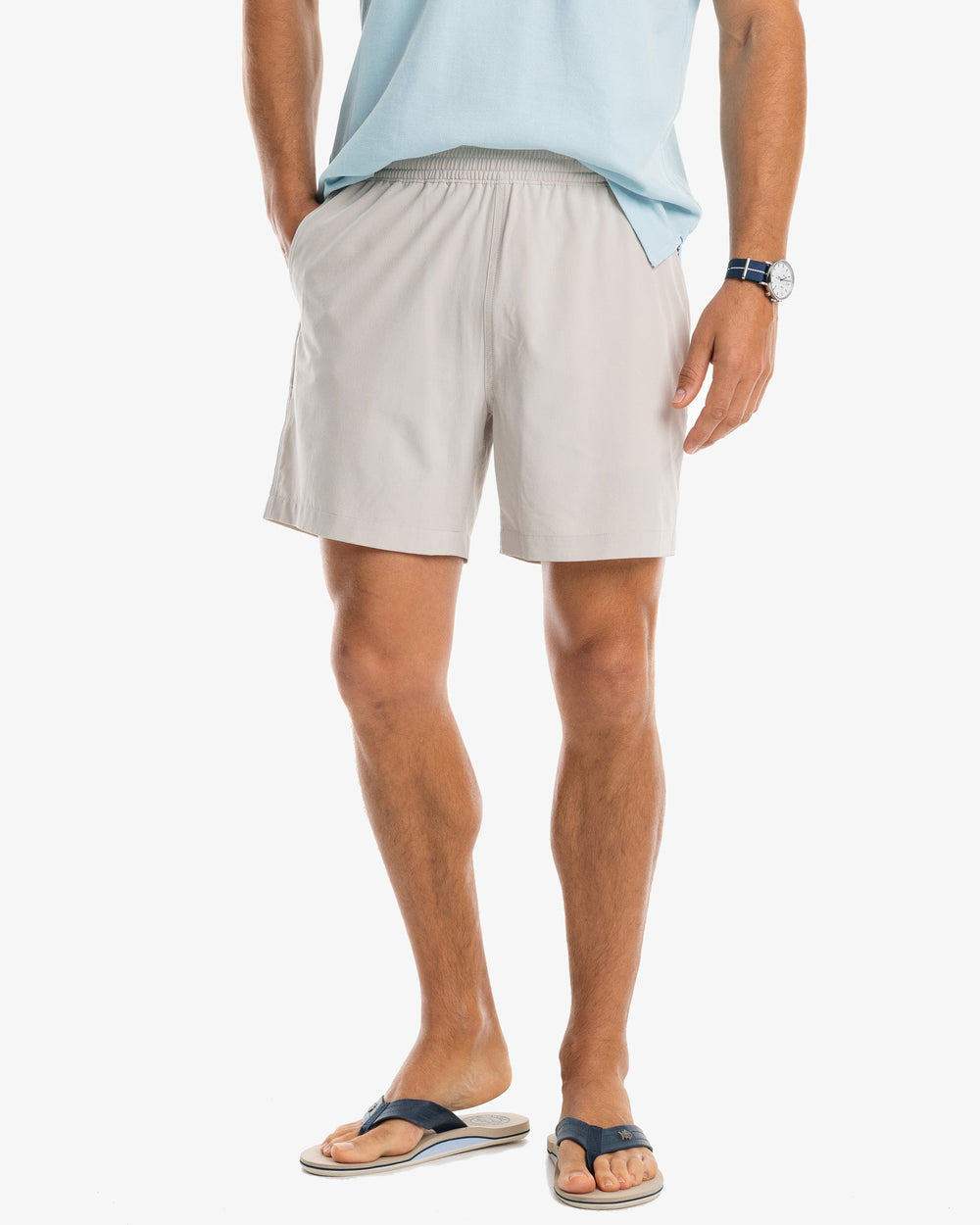 The model front view of the Men's Rip Channel 6 Inch Performance Short by Southern Tide - Marble Grey