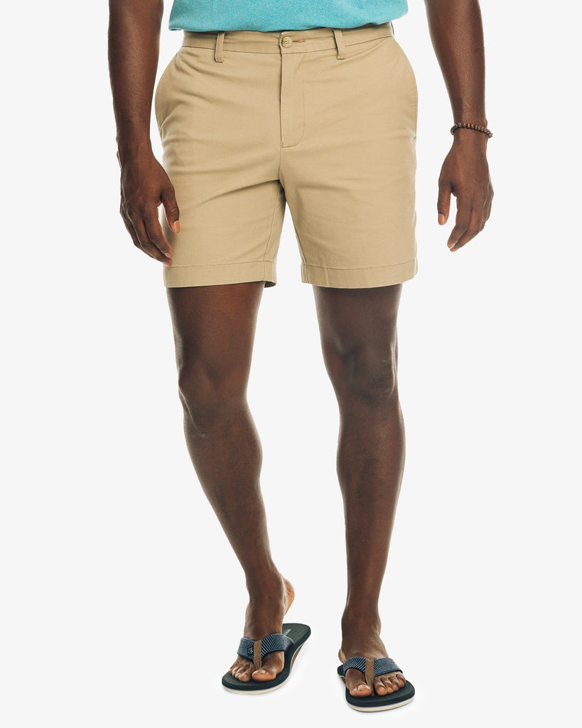 Men s 7 Inch Khaki Shorts Channel Marker Fabric Southern Tide